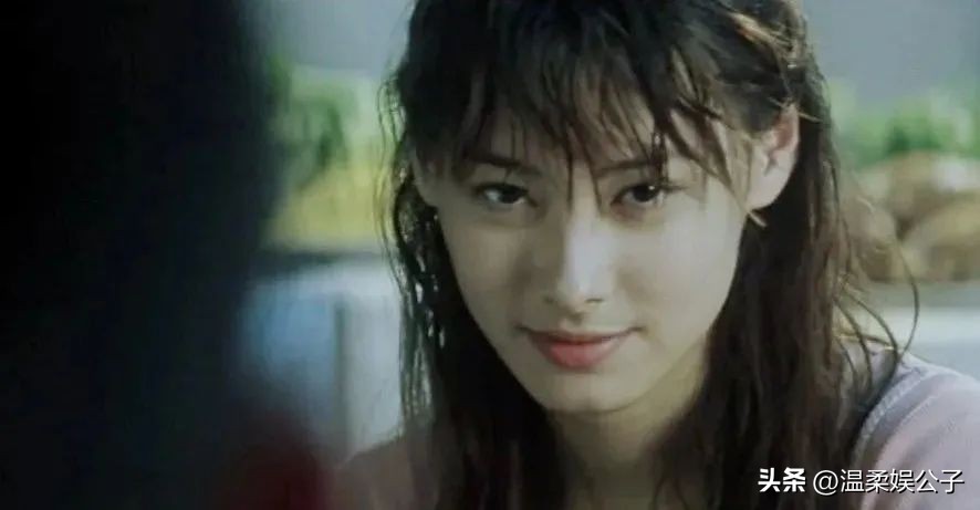 梁洛施大合照,梁洛施的富贵生活