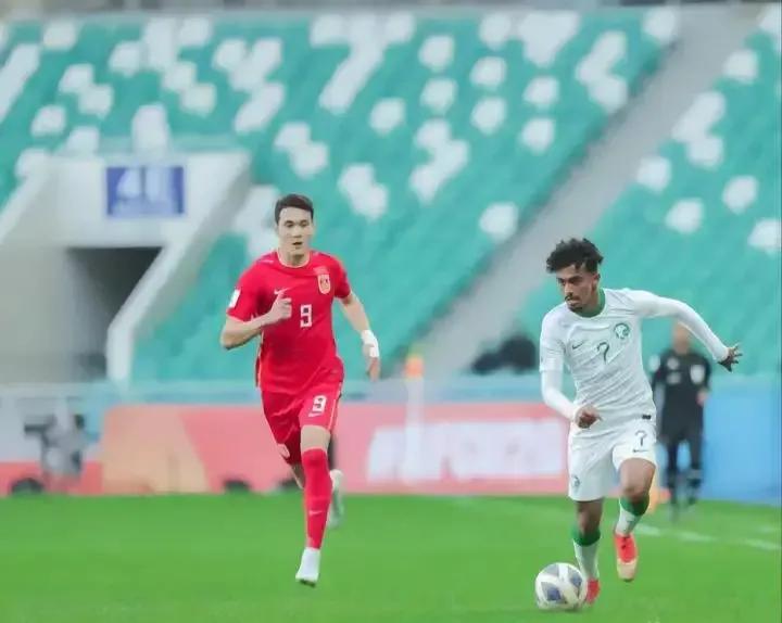 赢球才重要，既想赢又踢的好看，这个要求对于中国球队太高