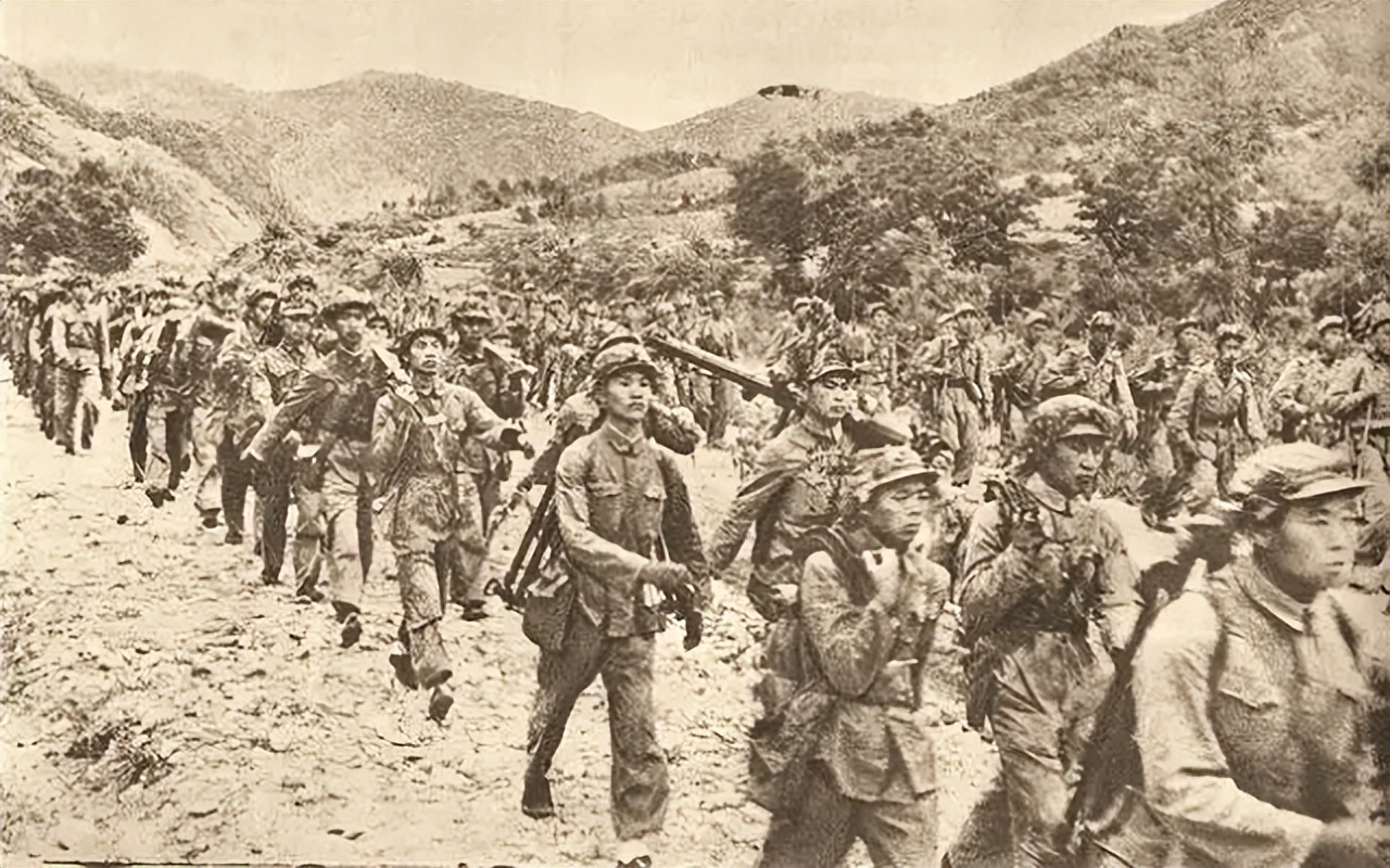 1941年毛主席遇袭，被卫士牺牲一条胳膊救下，退休后享正军级待遇