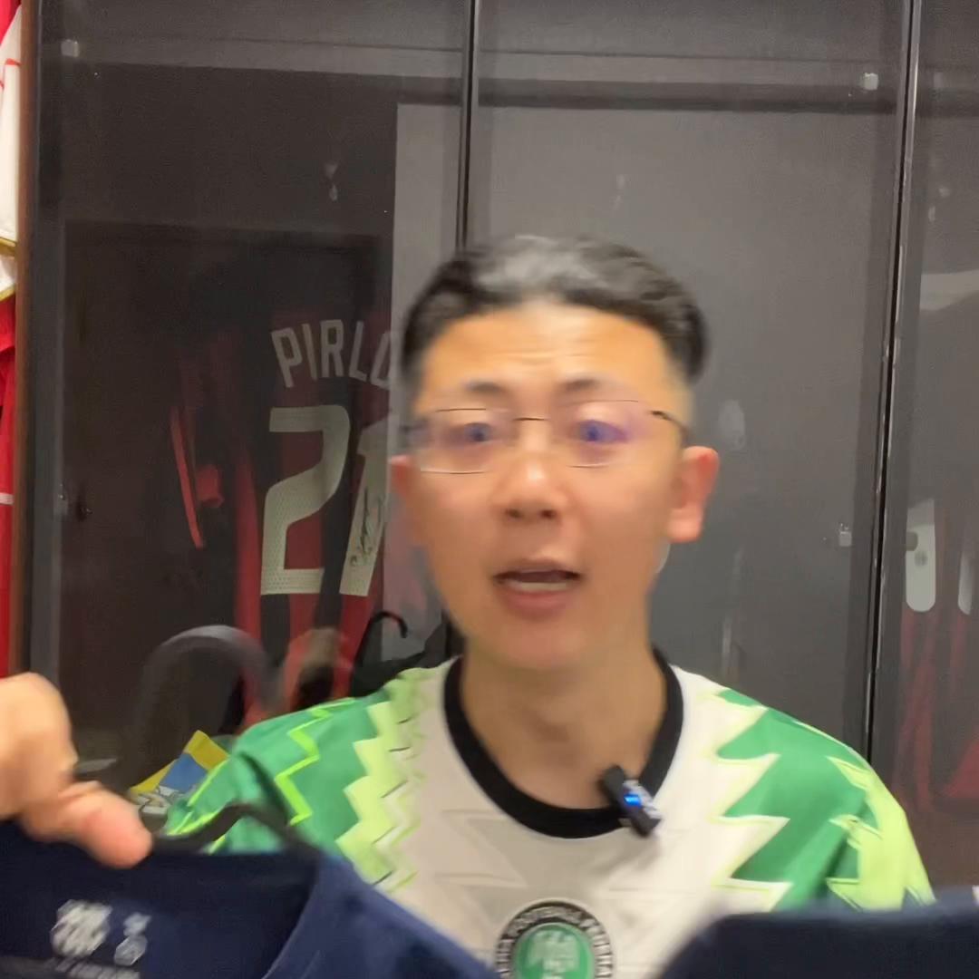 冠军t恤两件36.9,星际争霸2冠军纪念t恤