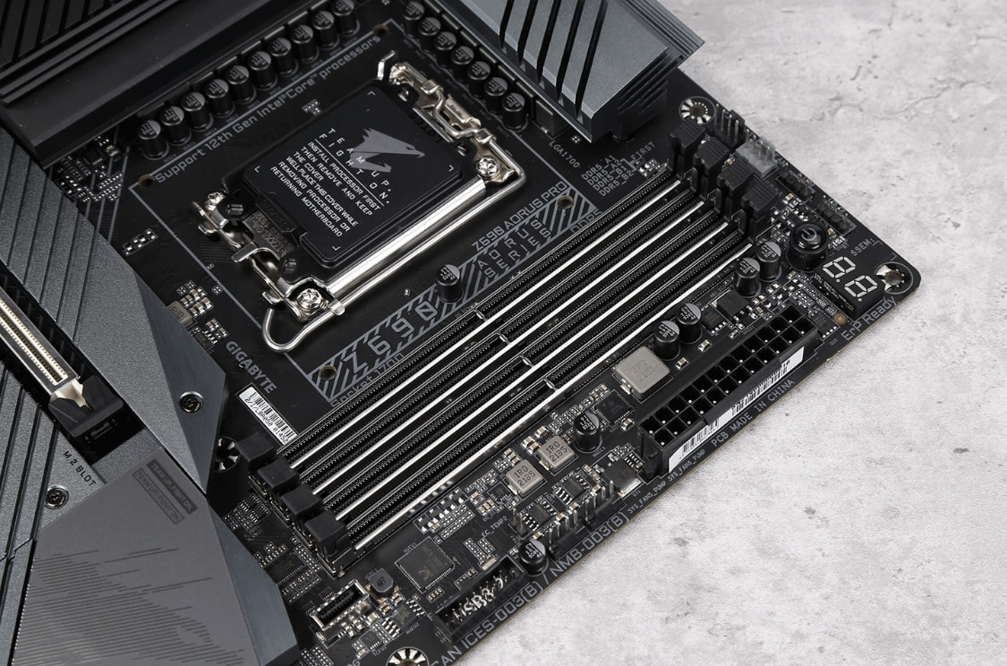 技嘉z690雪鹰和小雕主板评测,技嘉z690小雕pro评测