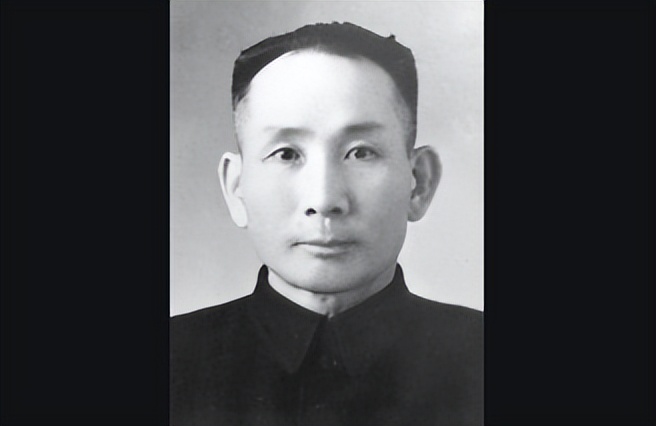 1976年周总理逝世，罗瑞卿在灵前痛哭：我不该在您临终前骗您