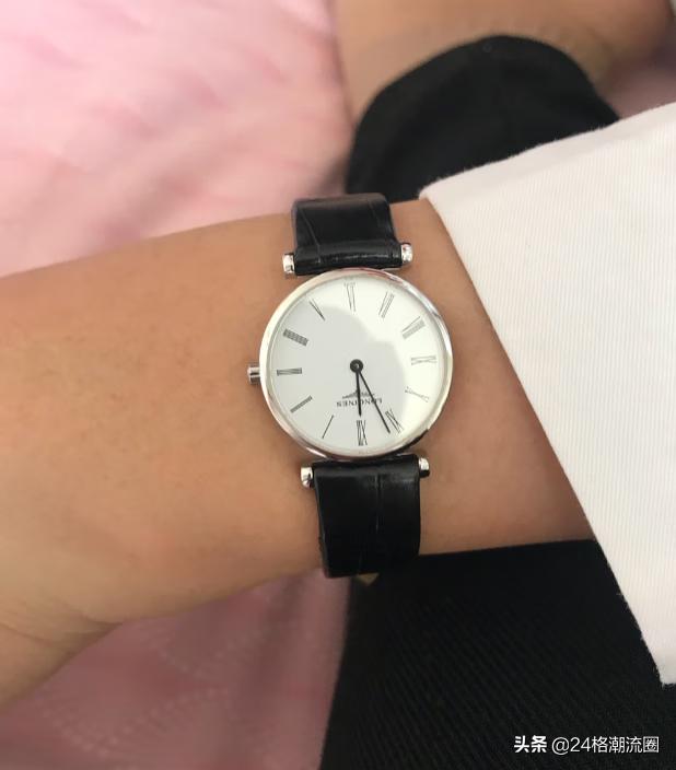 浪琴嘉岚女表皮带图片,浪琴嘉岚金盘金面男款皮带