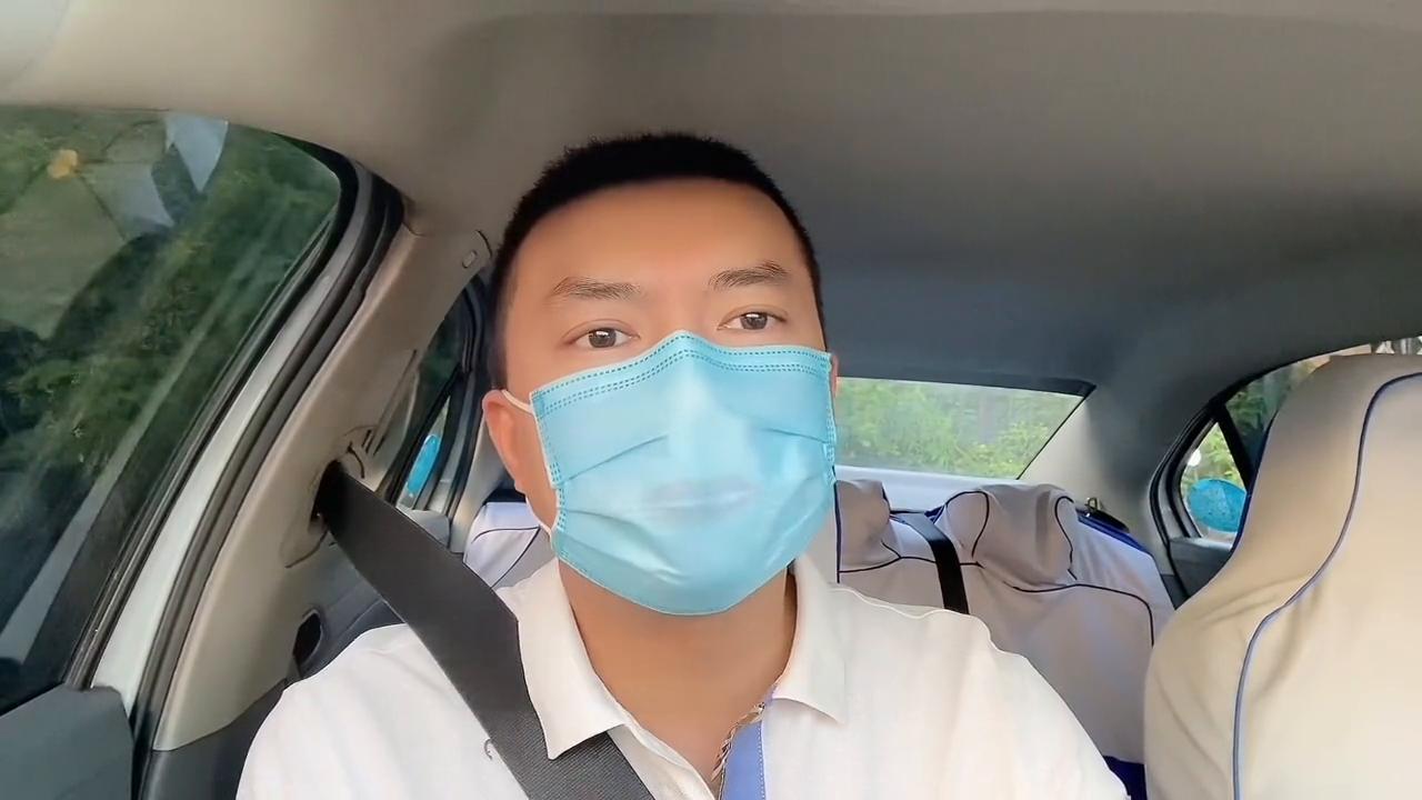 父母给小孩打车注意什么,小孩子一个人打车怎样比较安全