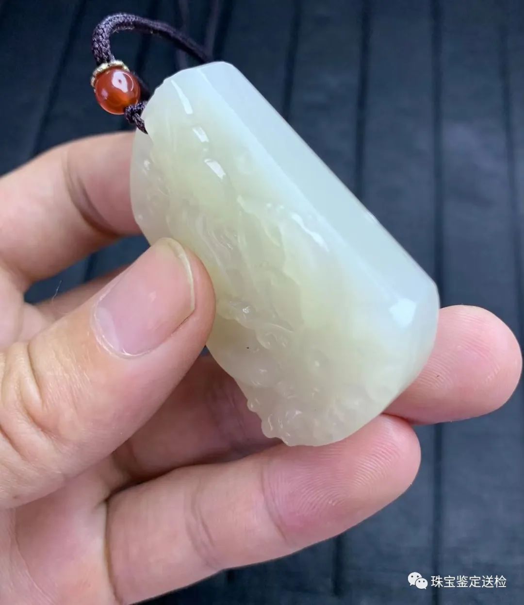 各大电商平台假和田玉泛滥，大家购买玉石一定要小心