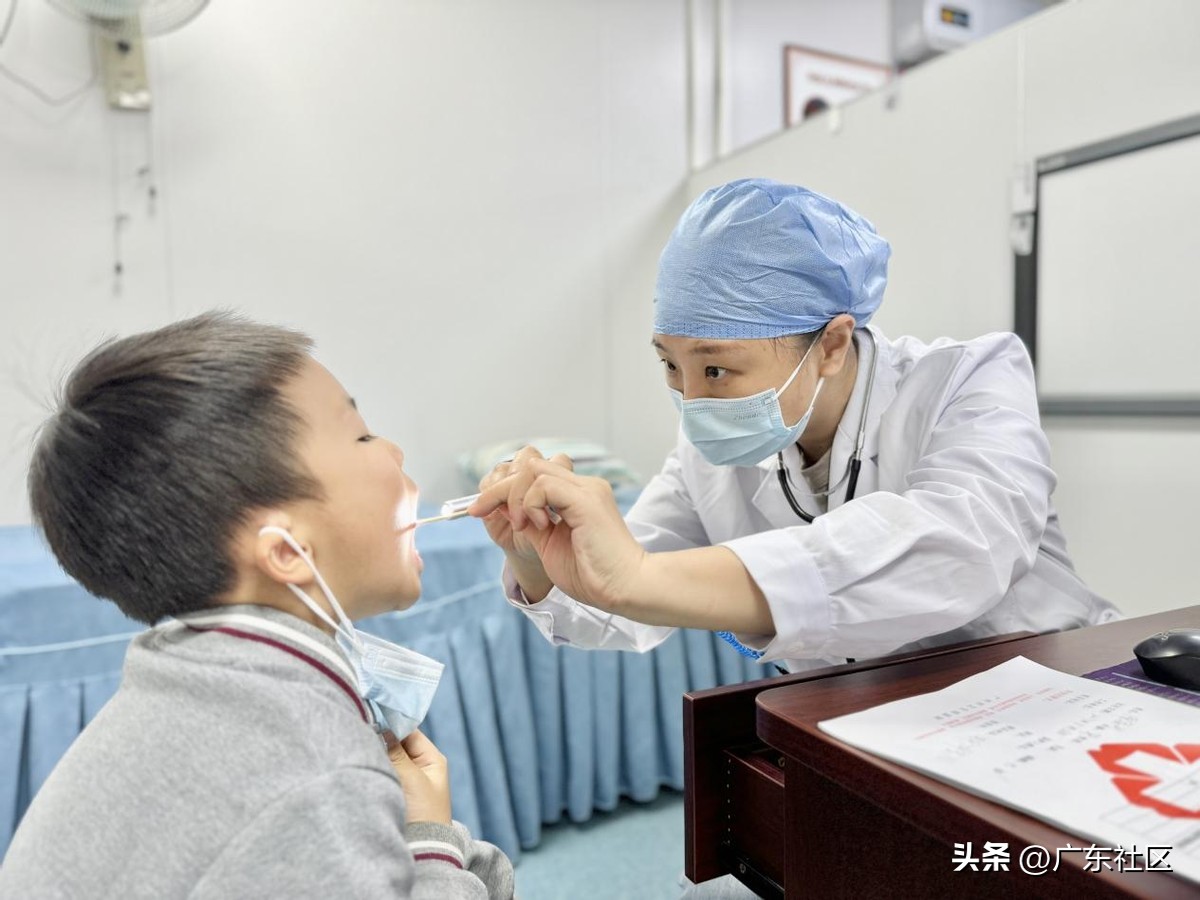 我的社区我的儿科医生I白云妇幼保健院颜思璐：孩子的超人医生