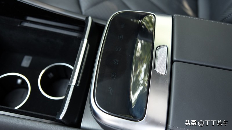 飞凡r7预约试驾,试驾飞凡r7音响