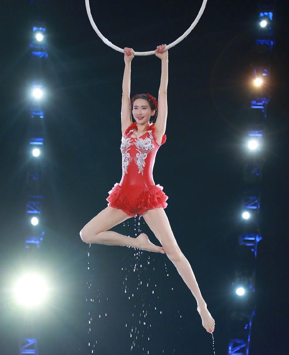 47岁林志玲谈求子路上的艰辛,47岁林志玲产后复出被嘲装少女