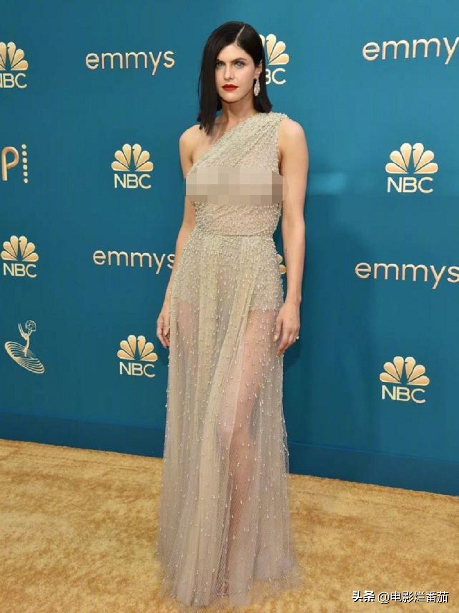 艾美奖红毯怪奇物语,艾美奖红毯走法