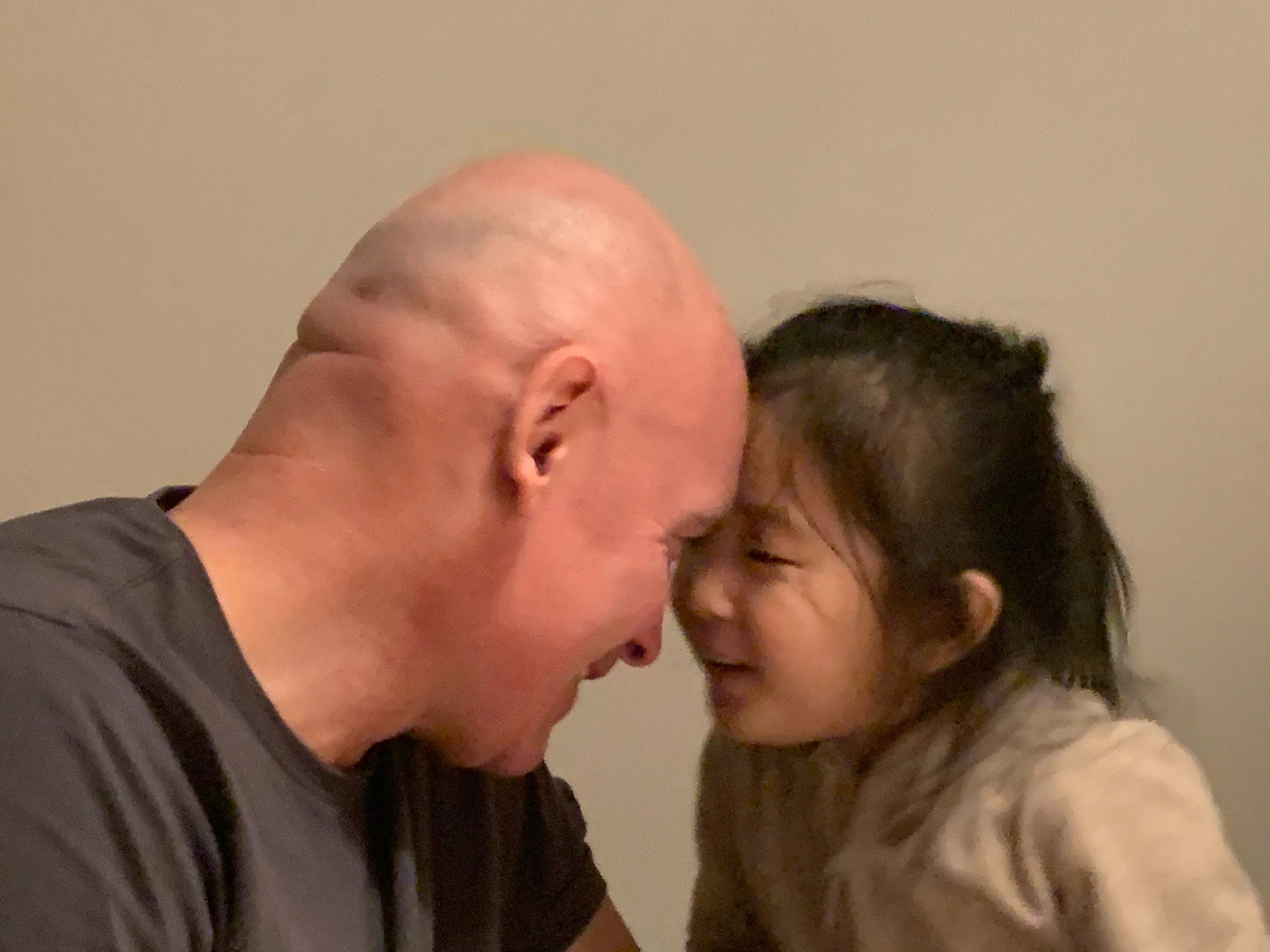 李杰与荷兰拳王罗伯特,李杰女性