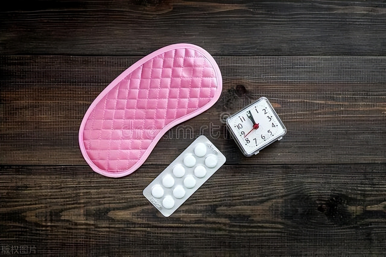 轻度失眠怎么调理,重度长期失眠的治疗方法