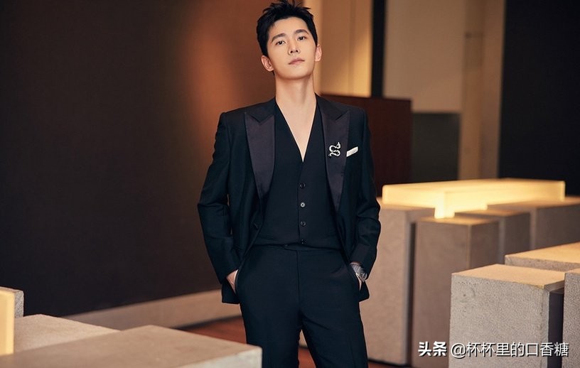 2022角色热度排行罗云熙,2023年男明星热度罗云熙
