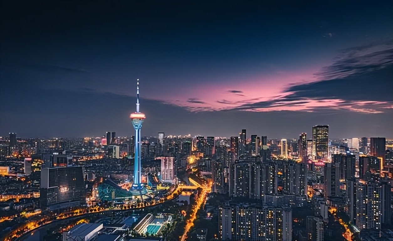 成都重庆武汉长沙,成都武汉重庆西安哪个城市繁华