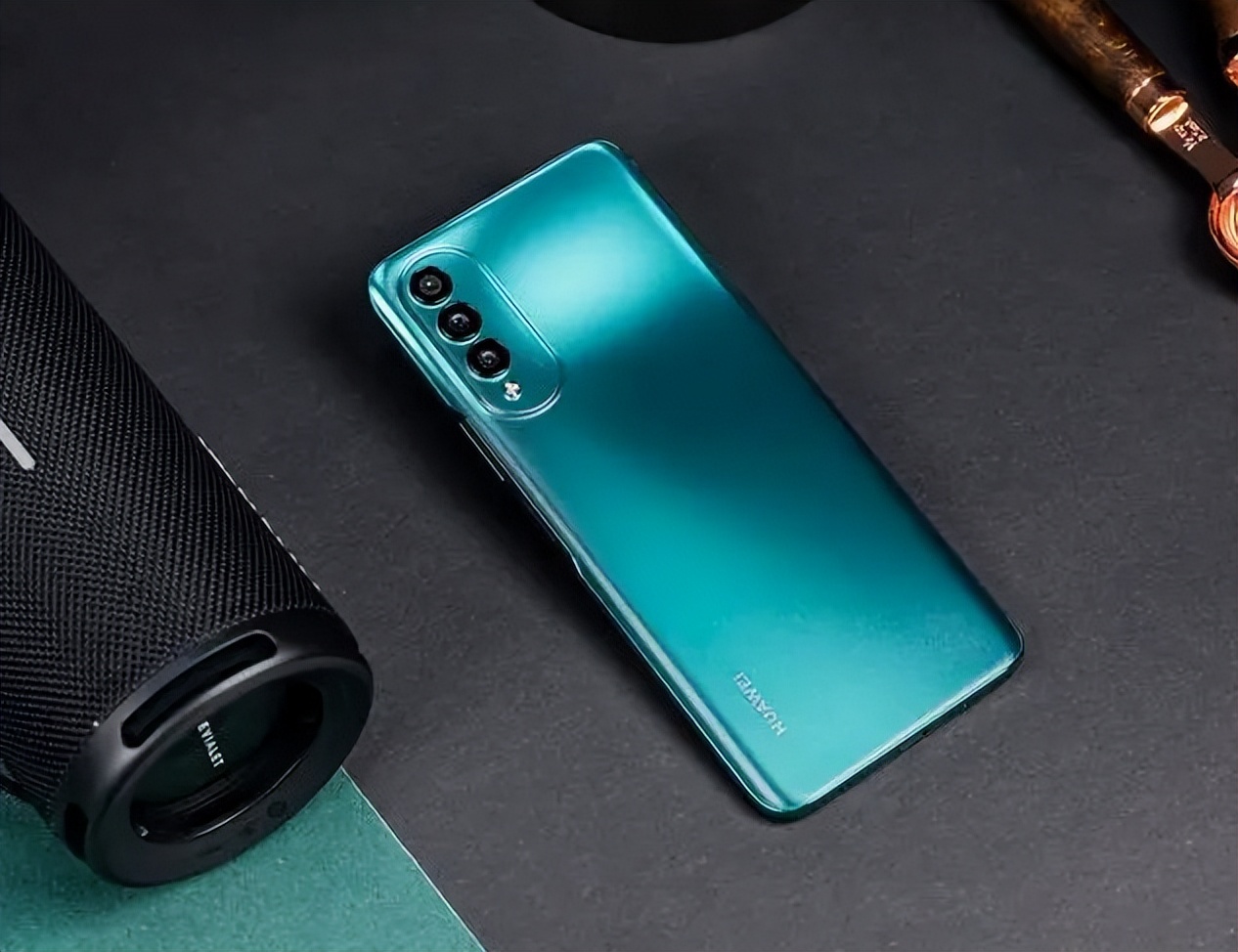 1500元内手机推荐高性价比看这3款,推荐4款1500元左右的手机