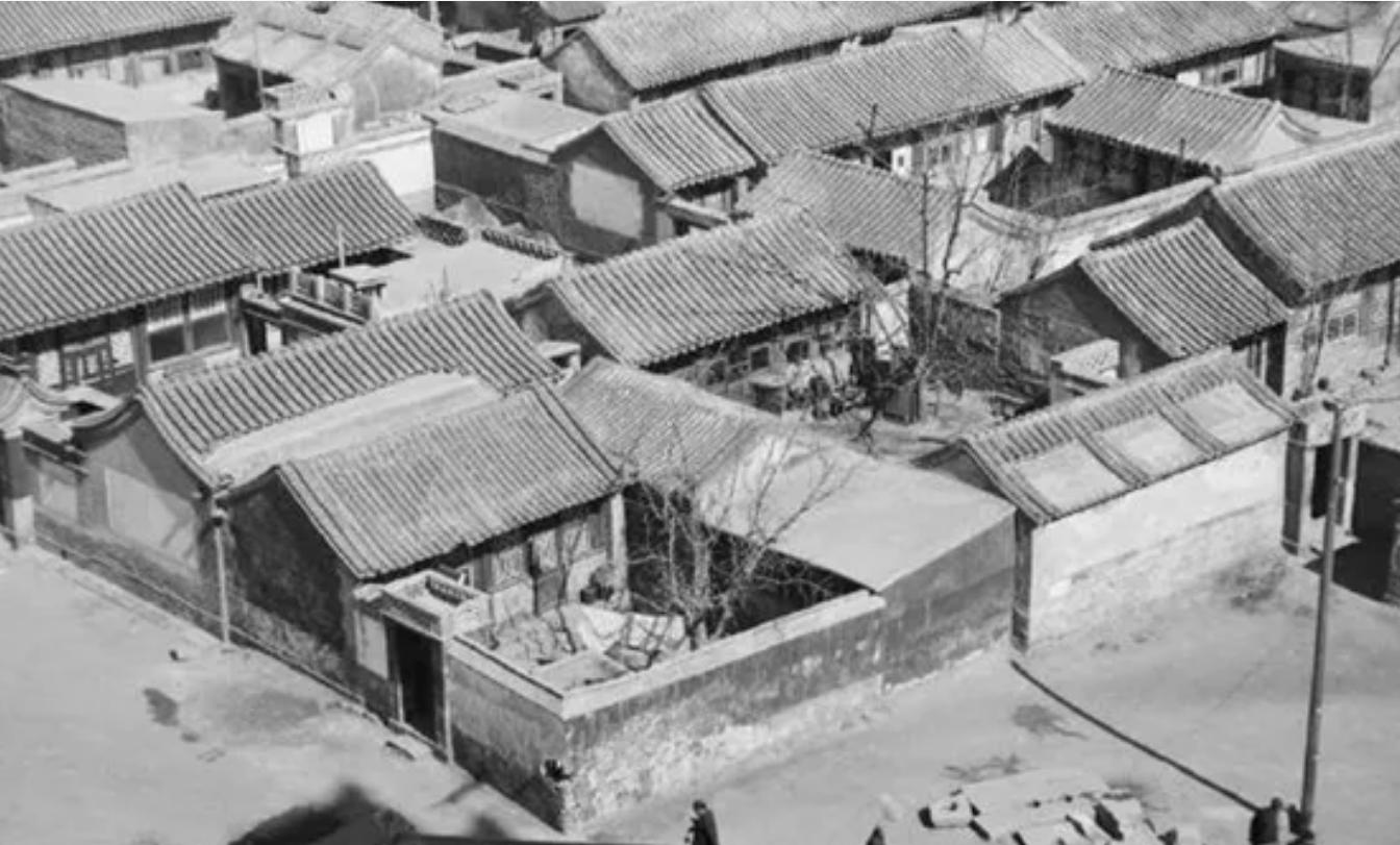 国军少校被俘后送去改造，大喊：告诉*长首**我是902，*云陈**亲自接见