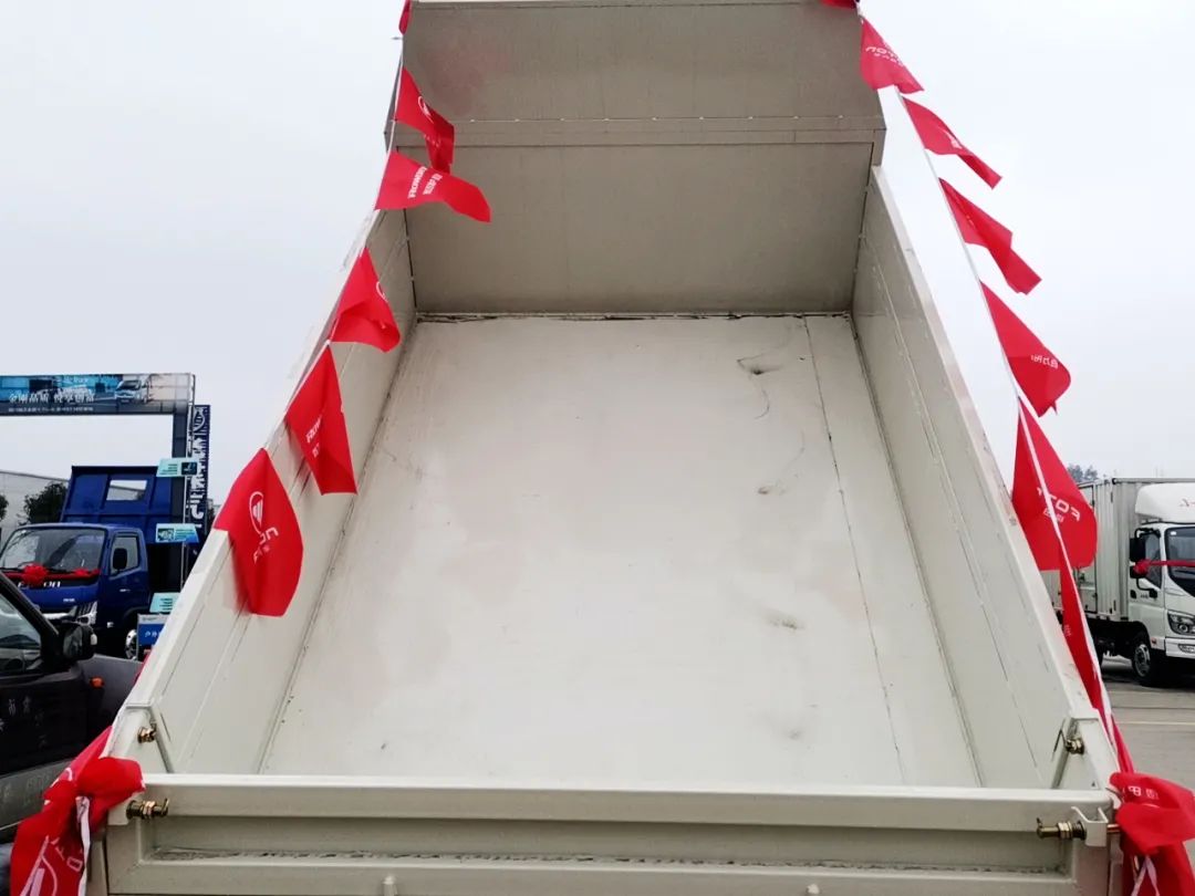 十堰龙信国际汽车城东风小康,十堰龙信国际汽车城二手车过户