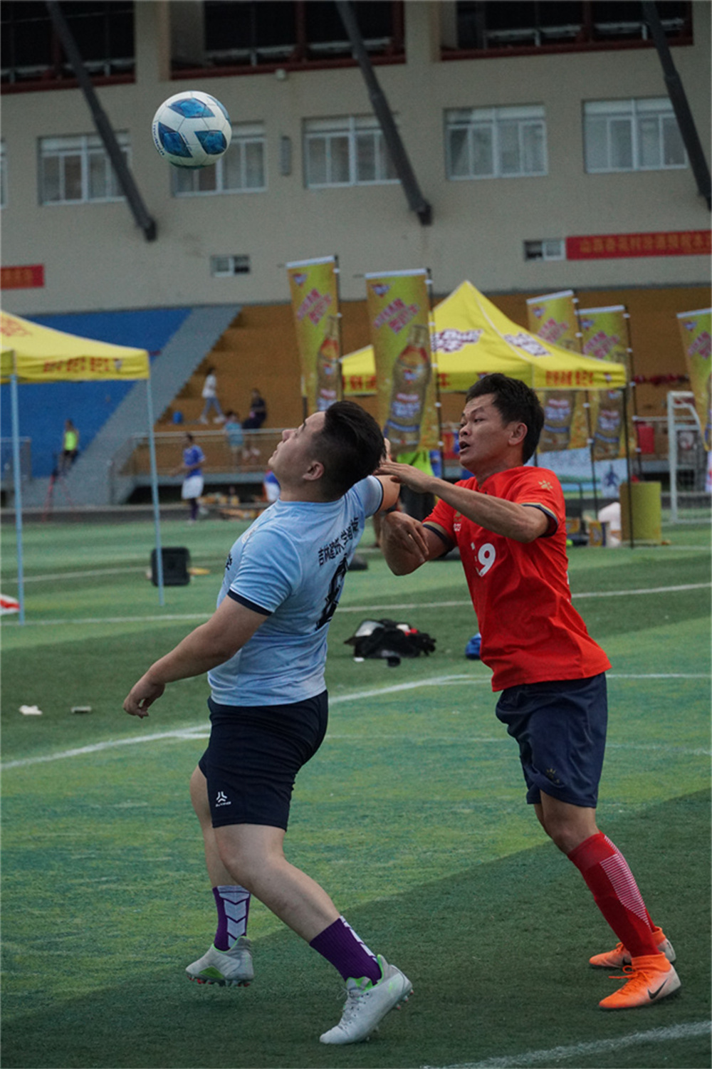 多年赞助高校杯足球联赛时刻清醒奥巴牛发力体育营销