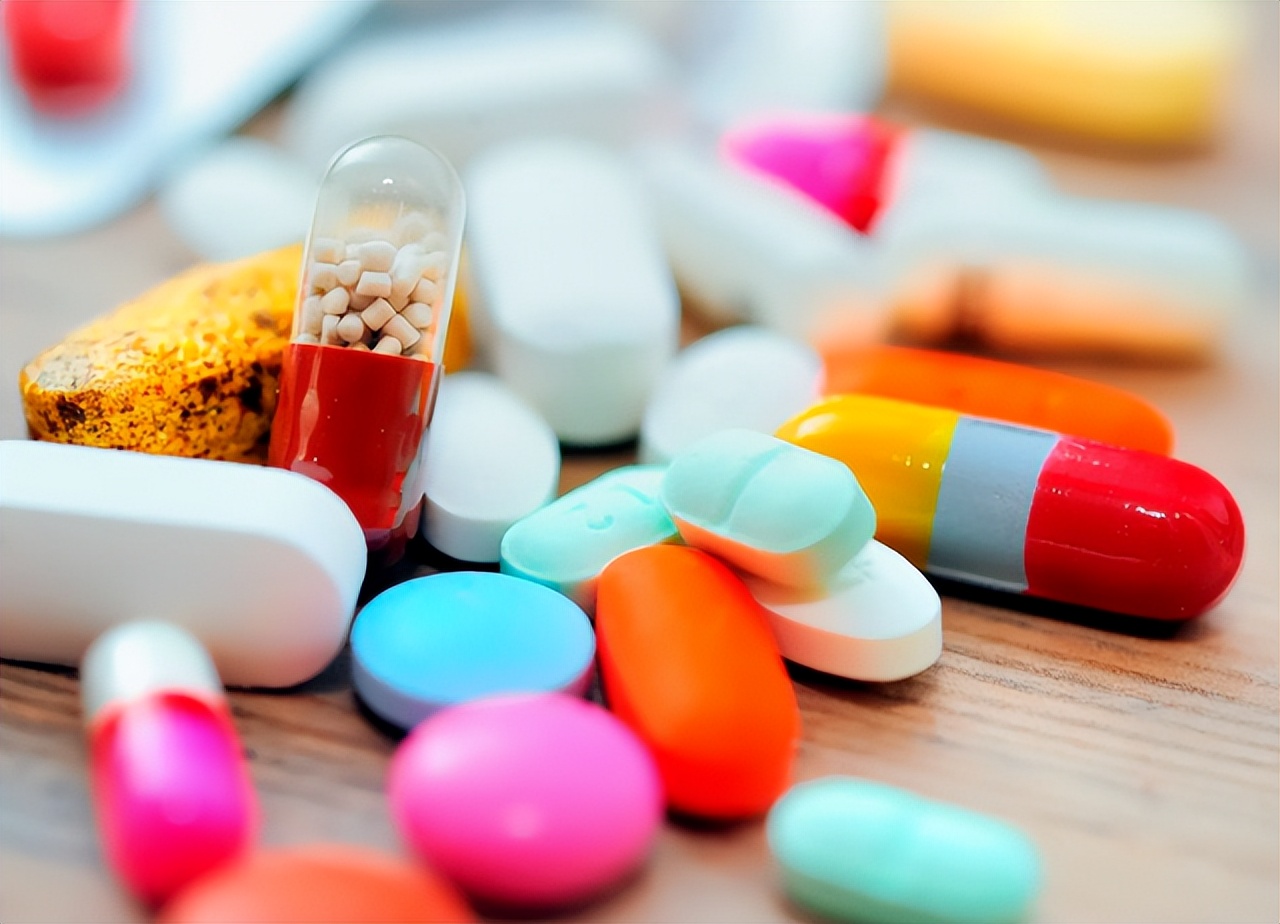 两大抗生素“阿莫西林”和“头孢”，它们有何区别？用对是好药