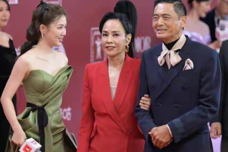 朱一龙周润发对戏,朱一龙与周润发对戏