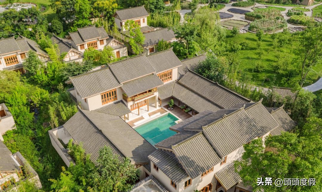 成都青城山六善酒店标间价格,青城山六善酒店是哪个酒店旗下