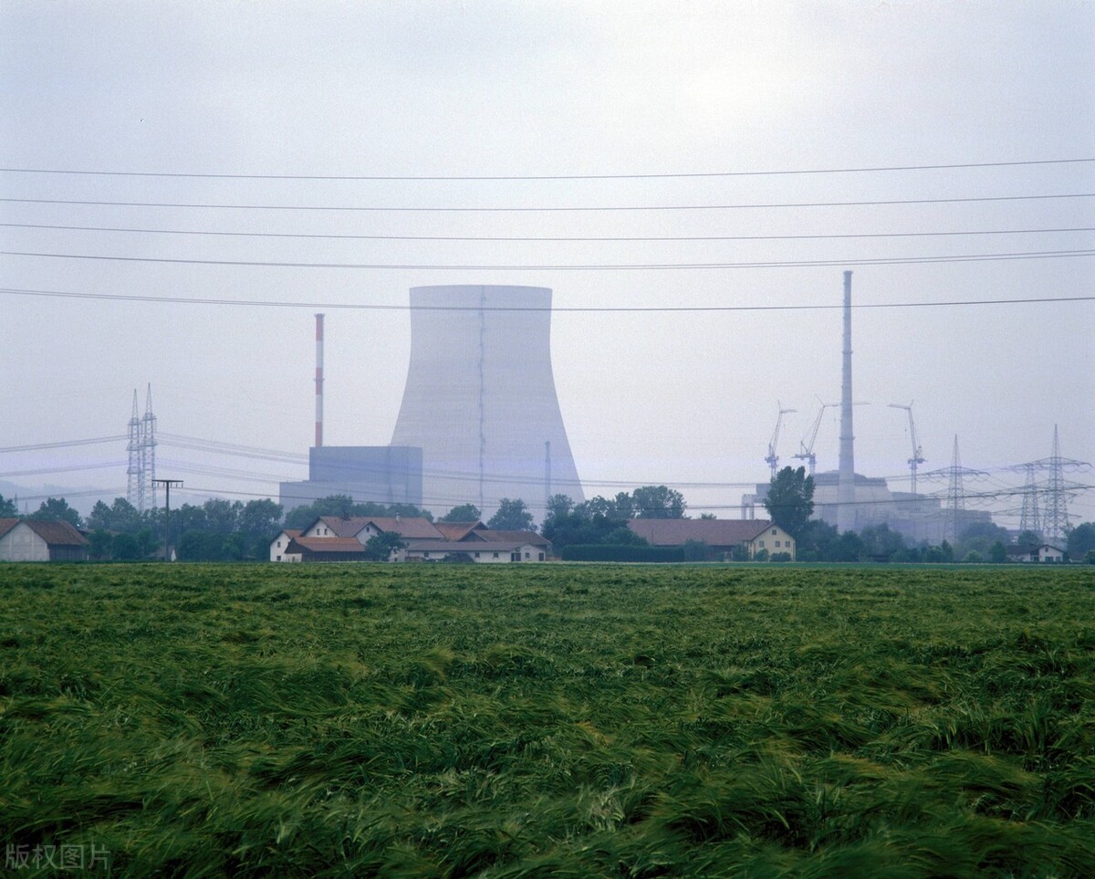 德国告别“核电时代”，一个“小*党**”发挥了关键作用