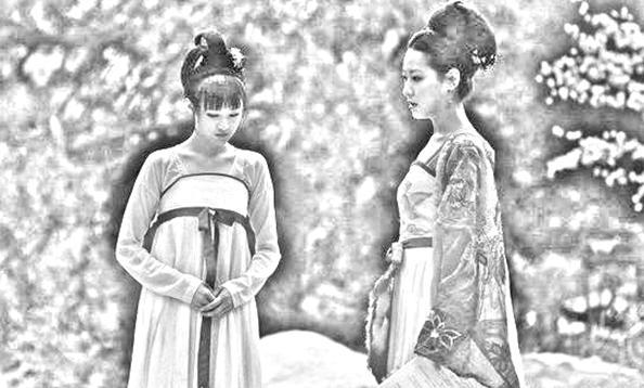 女子三任丈夫接连暴毙，路过乞丐：房梁有白虎卧堂