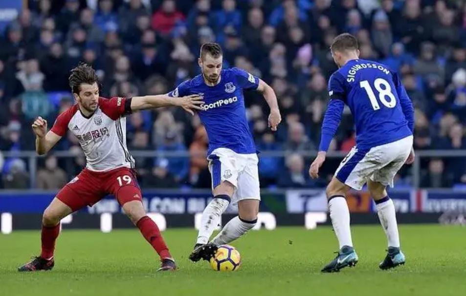 英超阿斯顿维拉vs伯恩利,阿斯顿维拉对阵南安普顿分析