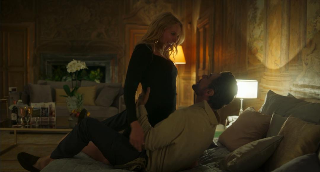 “球花”重出江湖，意大利人真就只会*ucfk**？