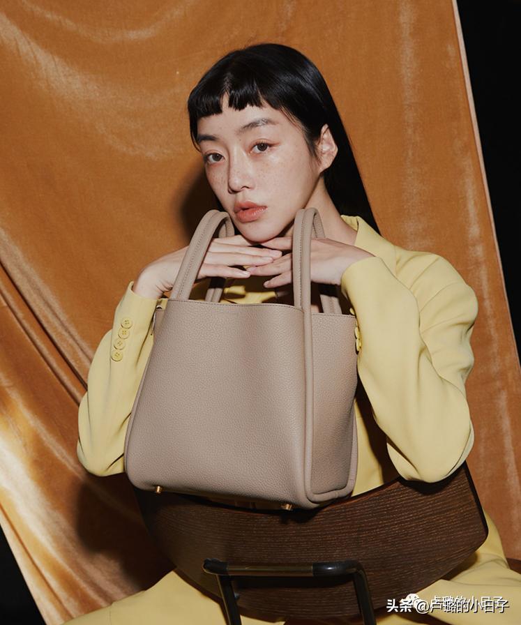 五人衣服套装,5个人穿的衣服礼服