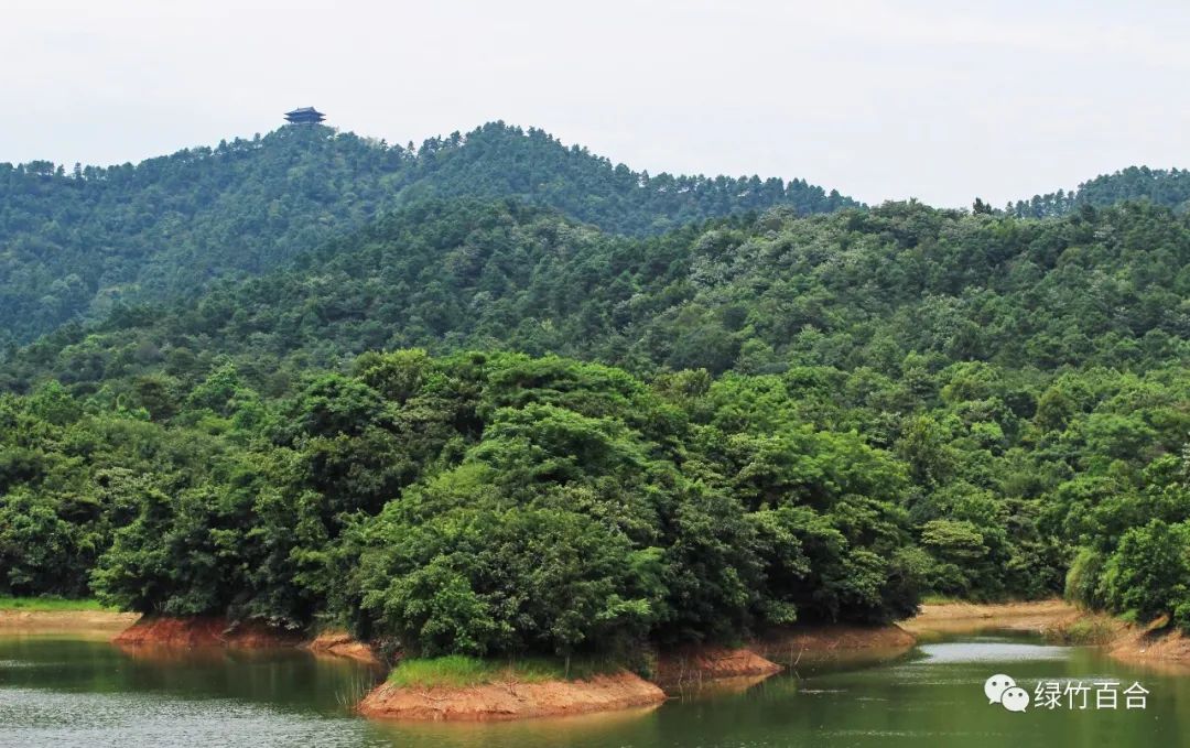 敬亭山唐李白什么时候写的,独坐敬亭山真的是李白写的吗