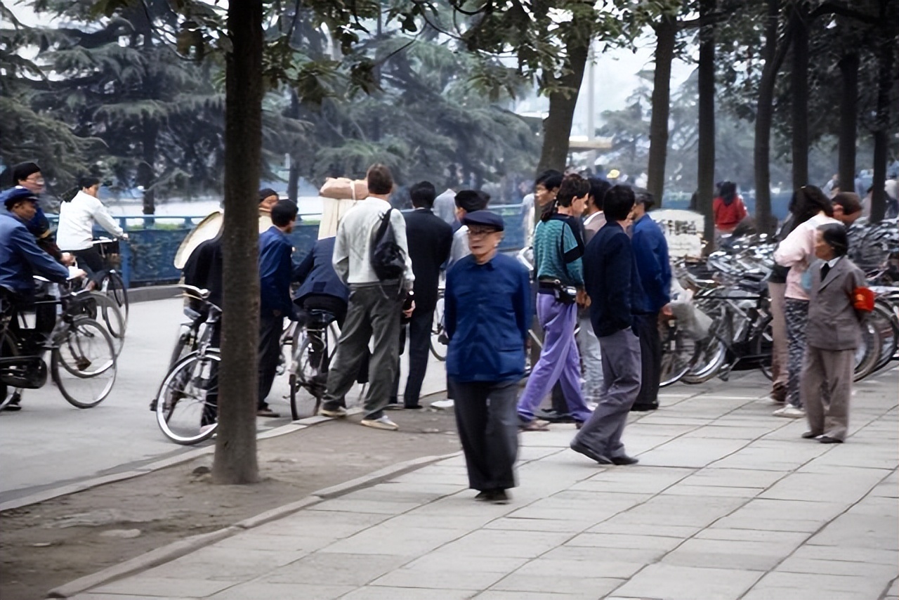 1990年的成都老照片,1990年代成都老视频