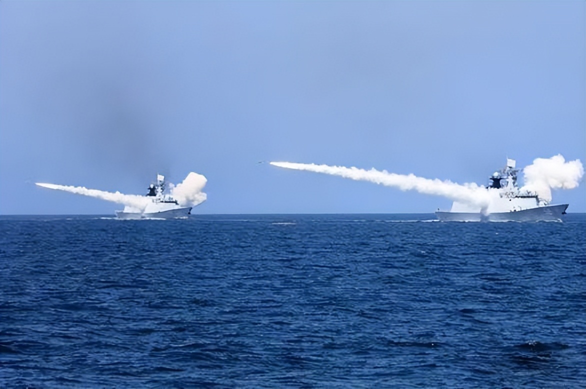 刚带走中国1370亿飞机大单，转身就窜访台湾，给我国敲响了警钟