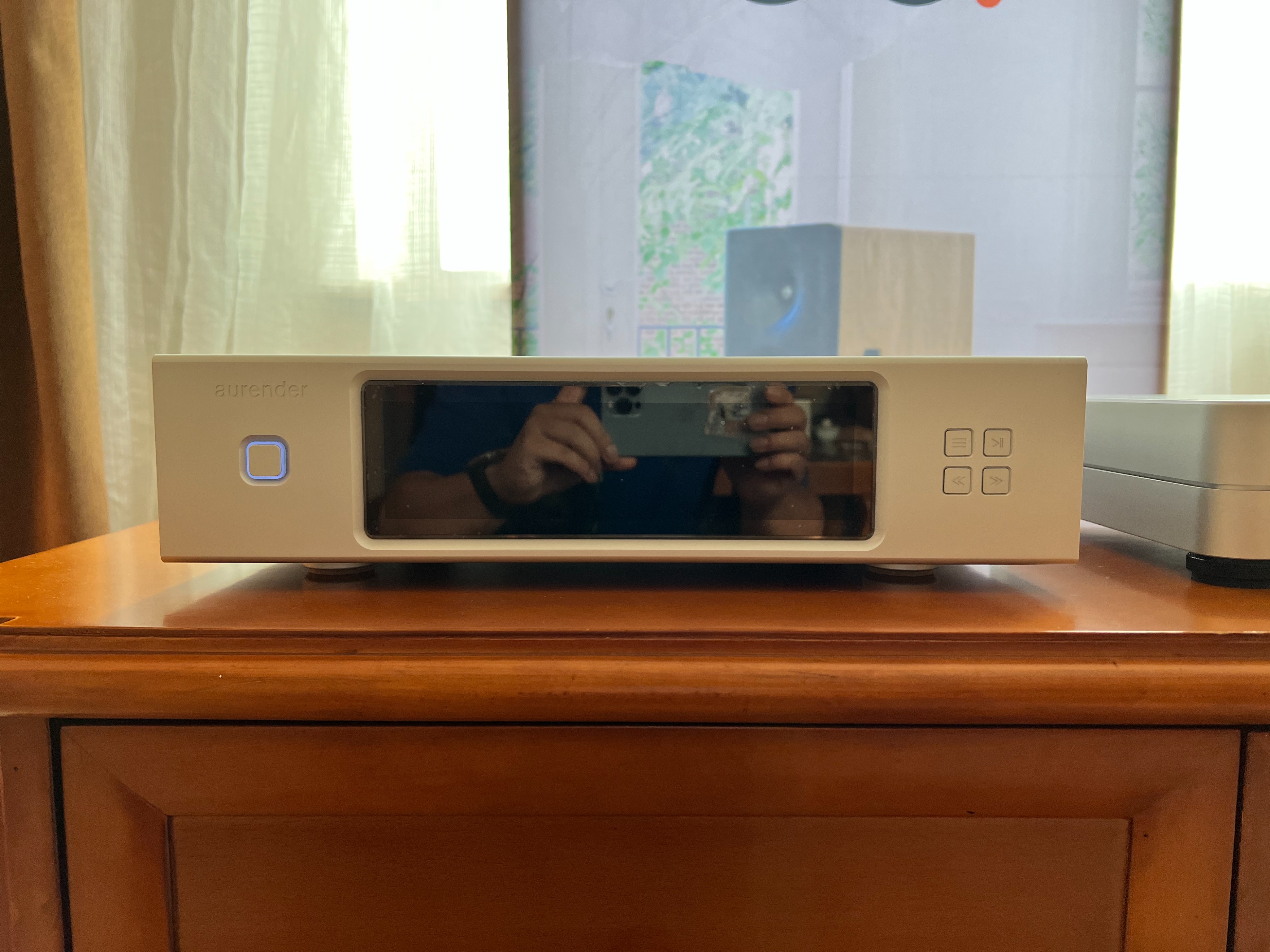 MaxDigital麦斯数码正式成为荷兰音箱品牌DUTCHDUTCH中国总代理