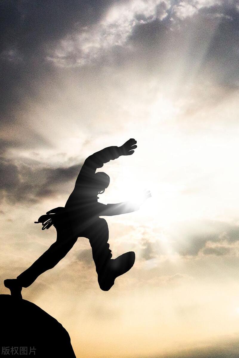 面对困难的挑战只要你肯相信自己,相信自己你一定会战胜一切困难