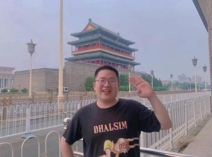 上班族辞职创业月入10万,95后的我裸辞创业