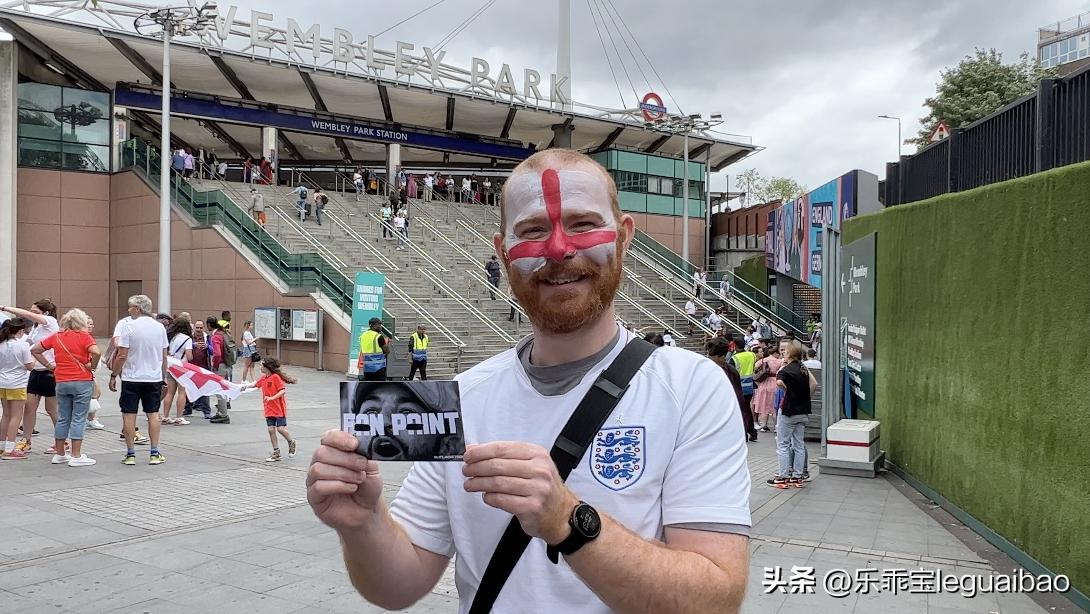 卡塔尔世界杯的遮阳伞,卡塔尔世界杯球场遮阳降温