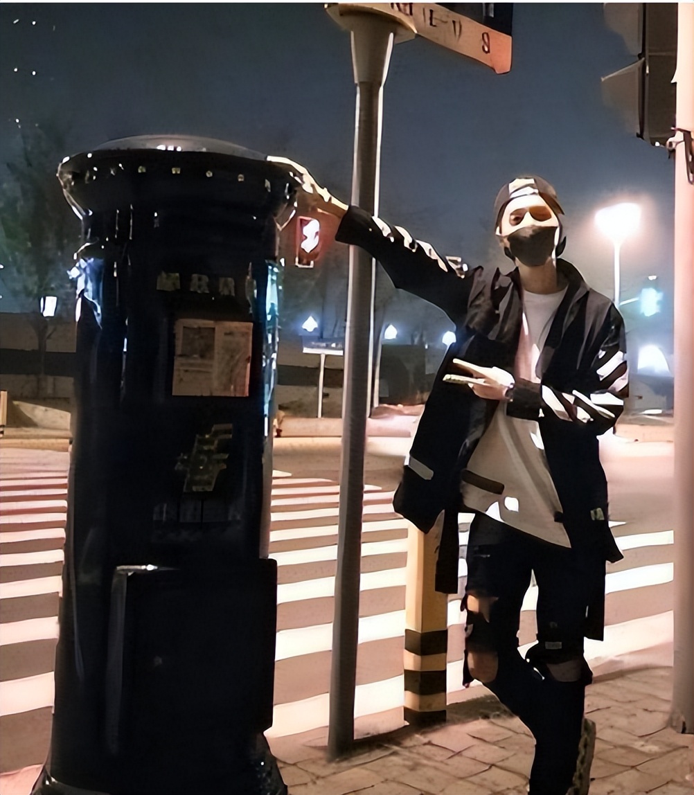 鹿晗解说欧洲杯曼联,曼联铁粉鹿晗