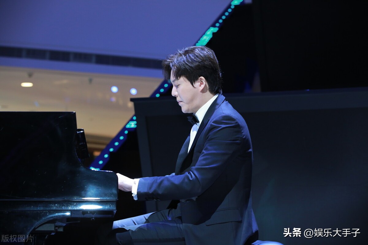 人多的地方就有纠纷,人多的地方勾心斗角下一句