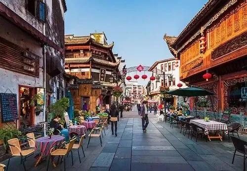 100元人民币有哪些特别之处,100元人民币在各个国家的价值