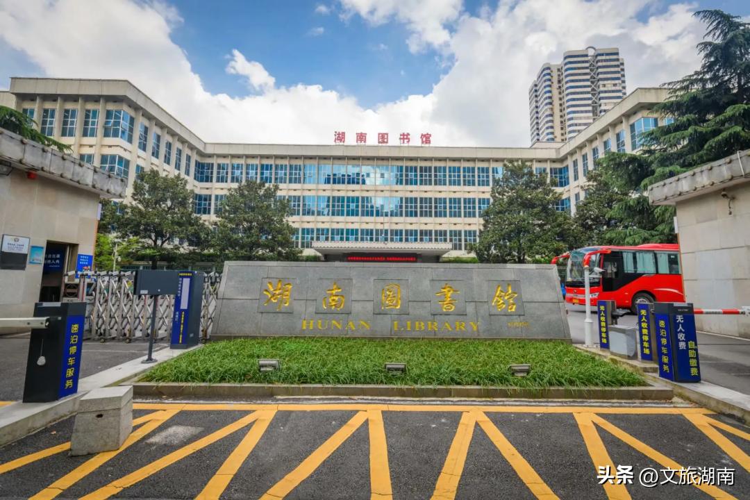 文艺展演第四站,丰富多彩的文艺演出现场