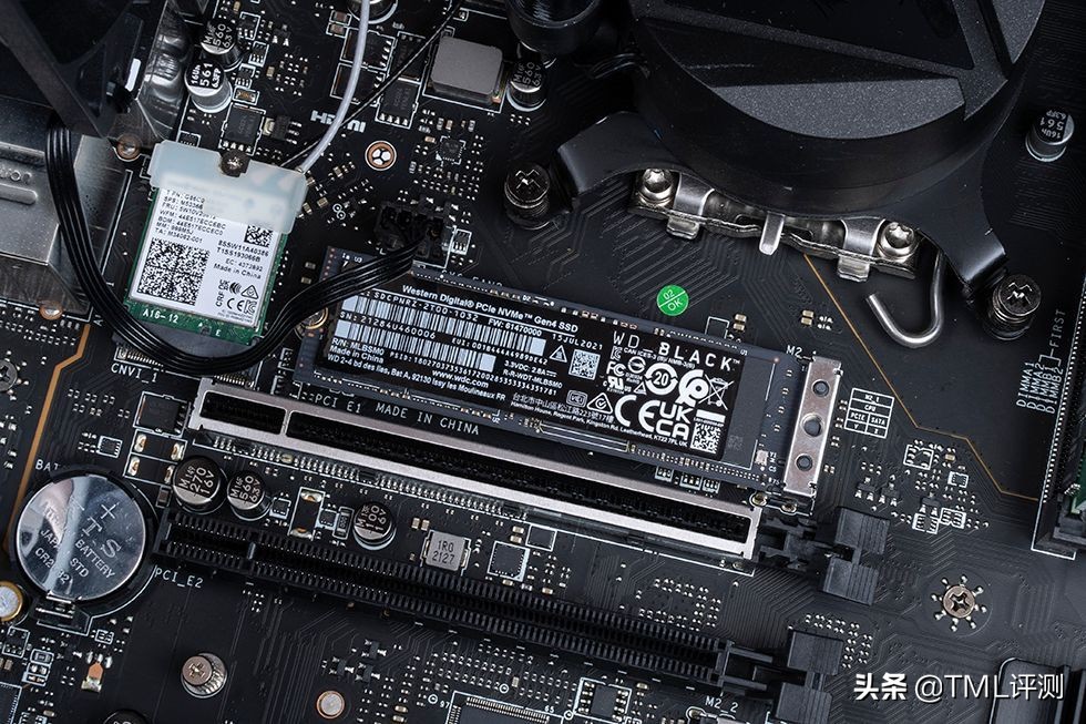 来自旗舰顶配的快乐—微星宙斯盾Ti5（12th）游戏主机评测