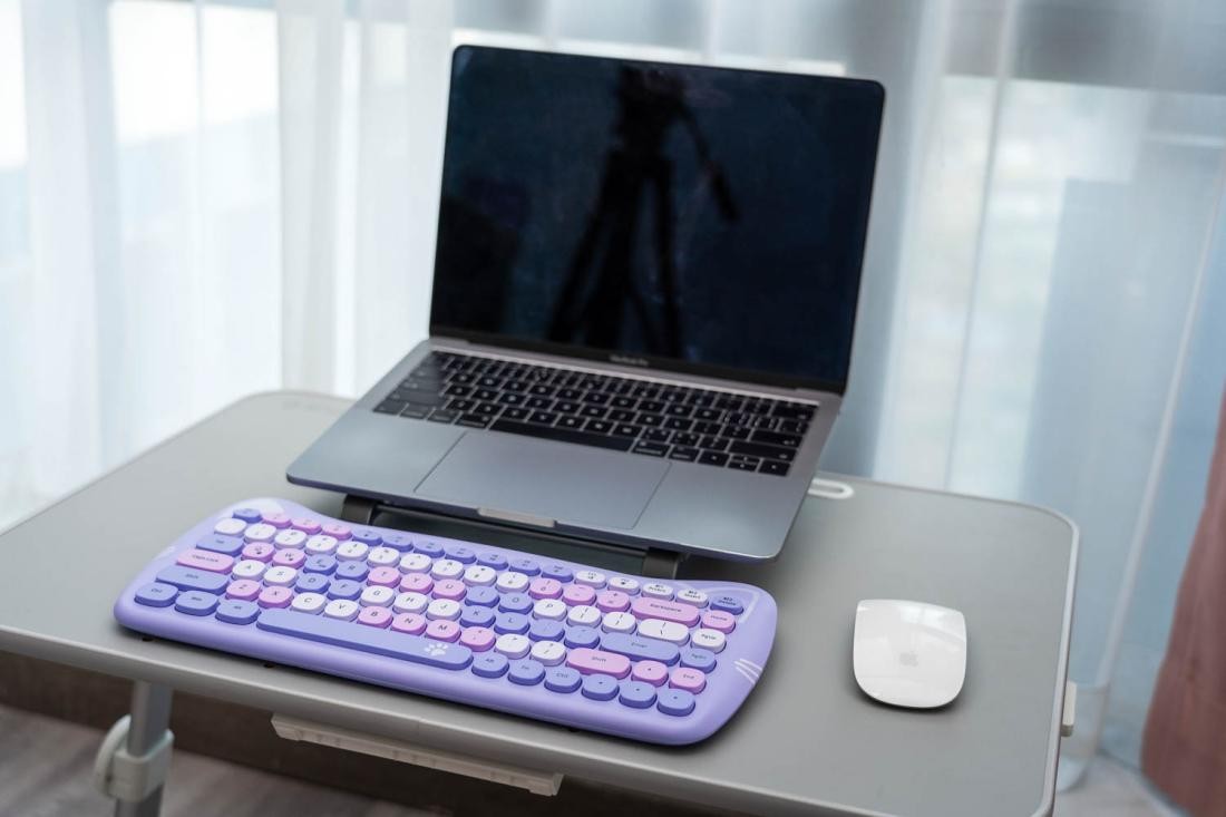 黑爵蓝牙键盘手感,黑爵机械键盘樱花粉测评