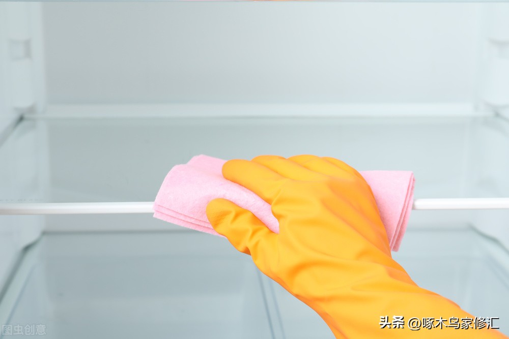 容声冰箱218升三门冰箱冷藏不制冷,家用冰箱清洗后不制冷了怎么回事