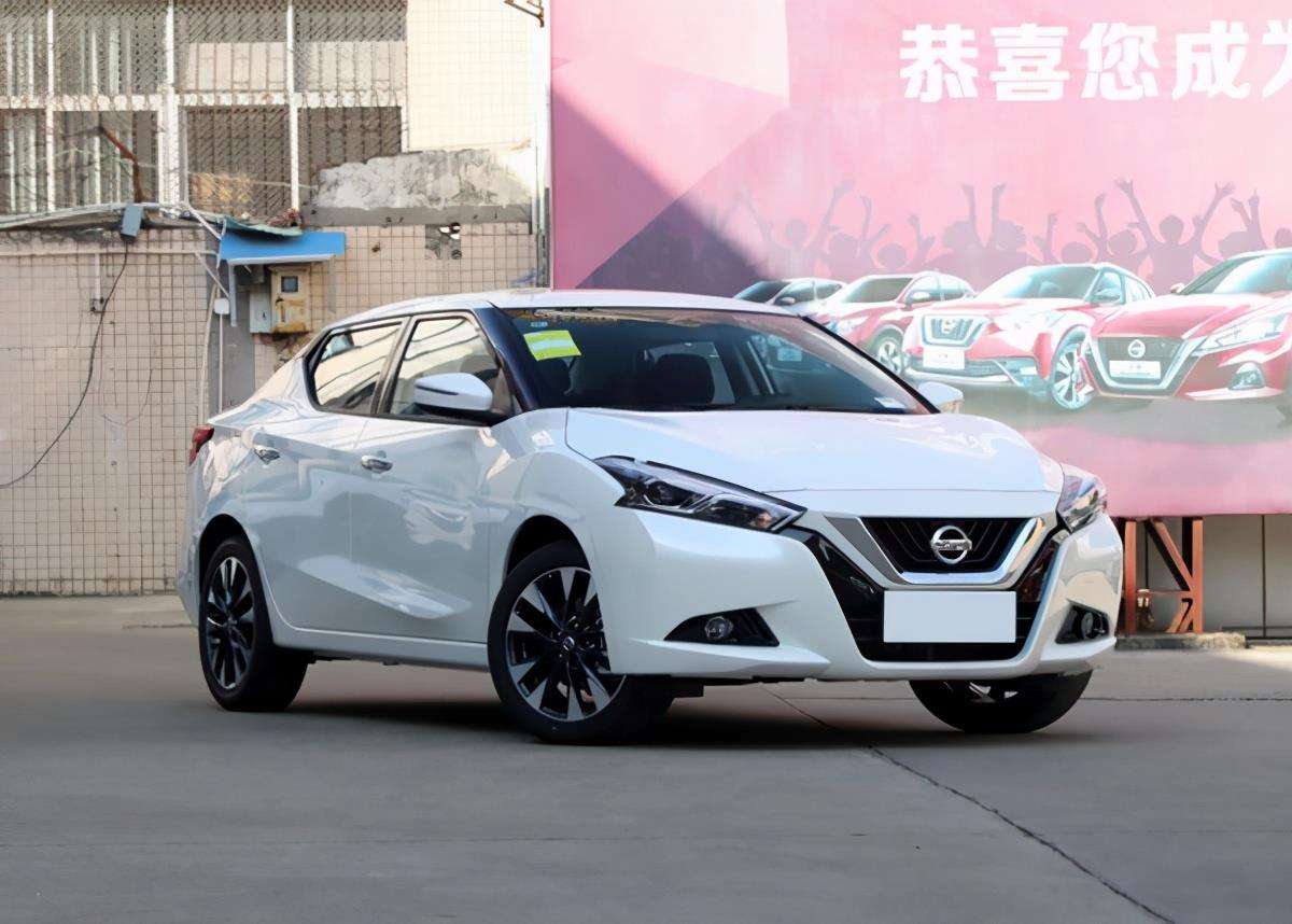 蓝鸟最低跌到几万,蓝鸟18款值不值得购买