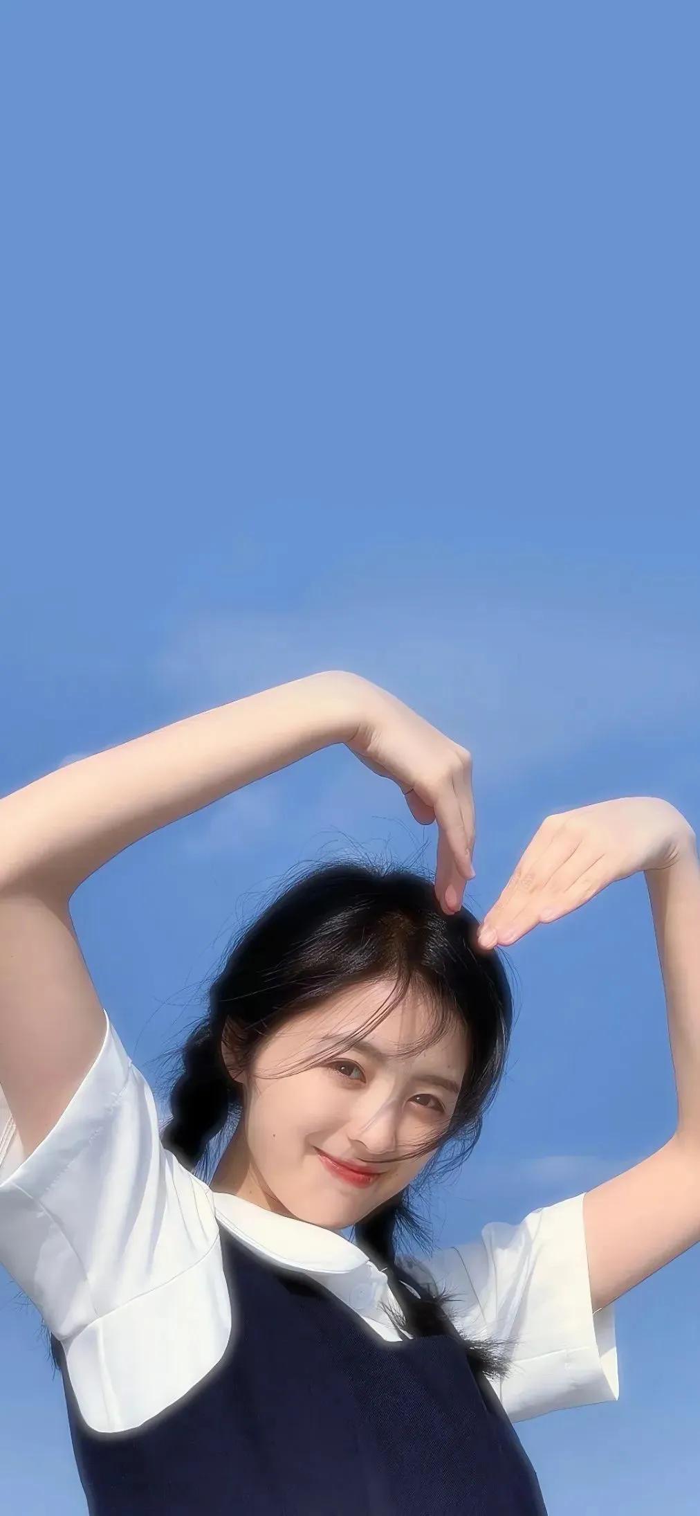 美女锁屏壁纸和桌面壁纸一套,抖音壁纸最近很火的美女壁纸原图