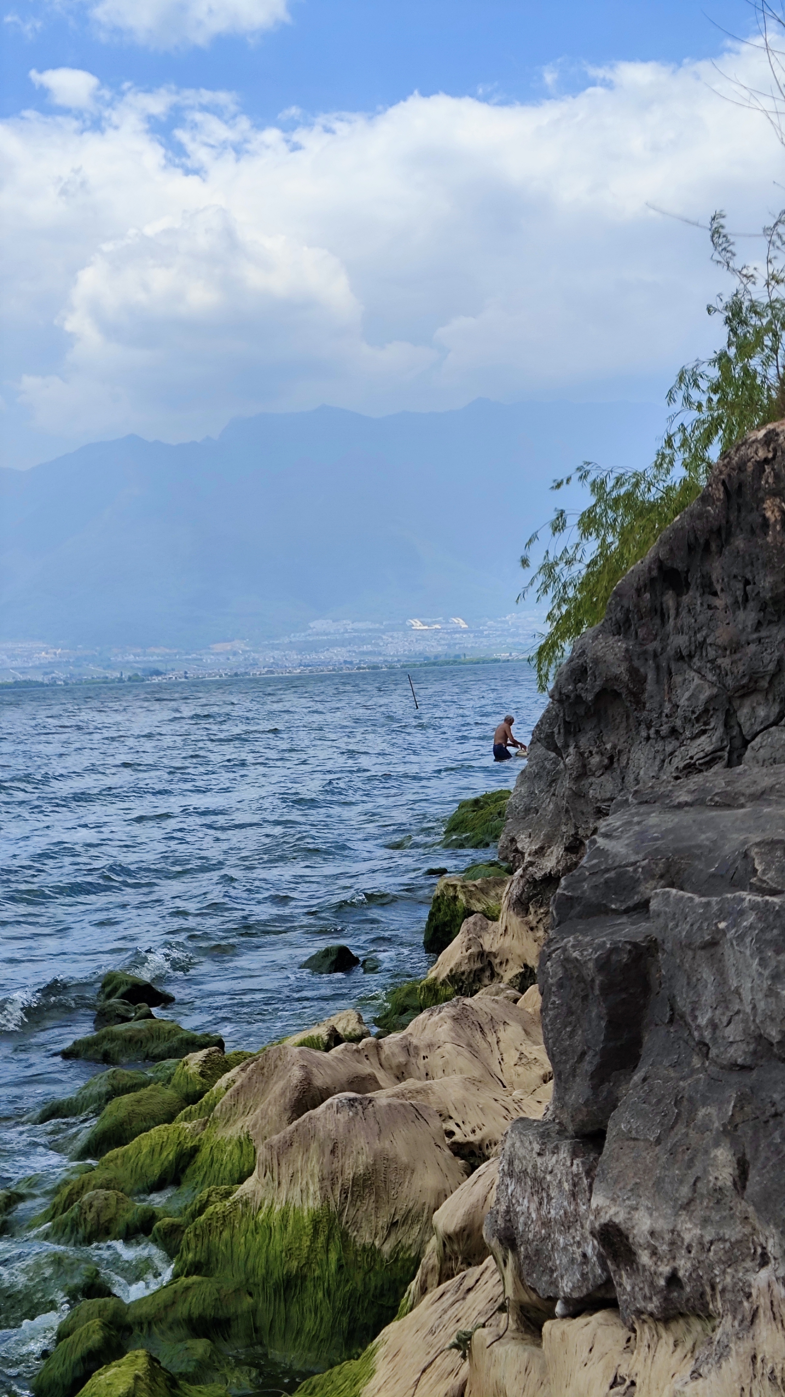 2个人去云南旅游5天多少钱,去北京穷游三天需要多少钱费用