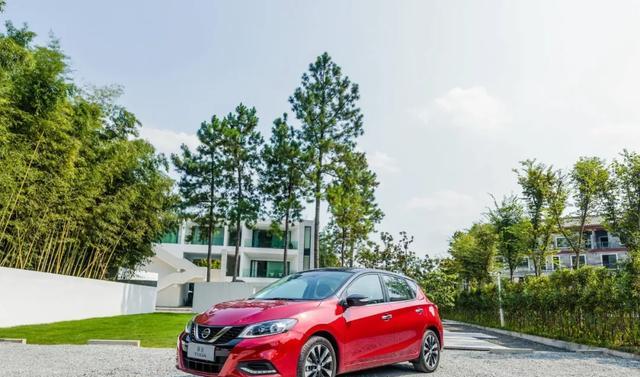 日产骐达智行版试驾视频,全新日产骐达试驾视频