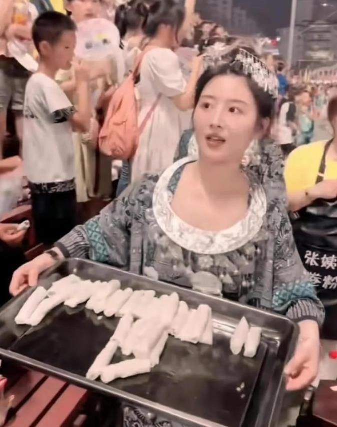 中国十大最漂亮的足球宝贝,盘点中国15位最美足球宝贝