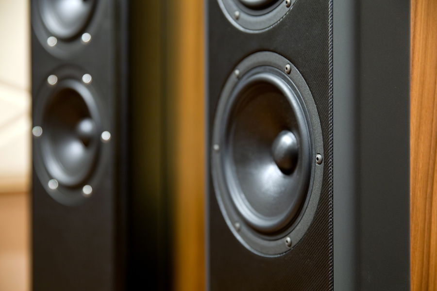 在一段时间里,它会是一对伟大的音箱:RossoFiorentinoElba2