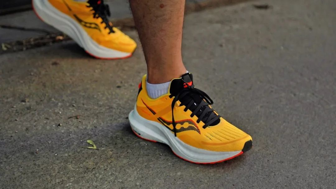 2022年国内跑鞋排行榜,学生跑鞋推荐2022年